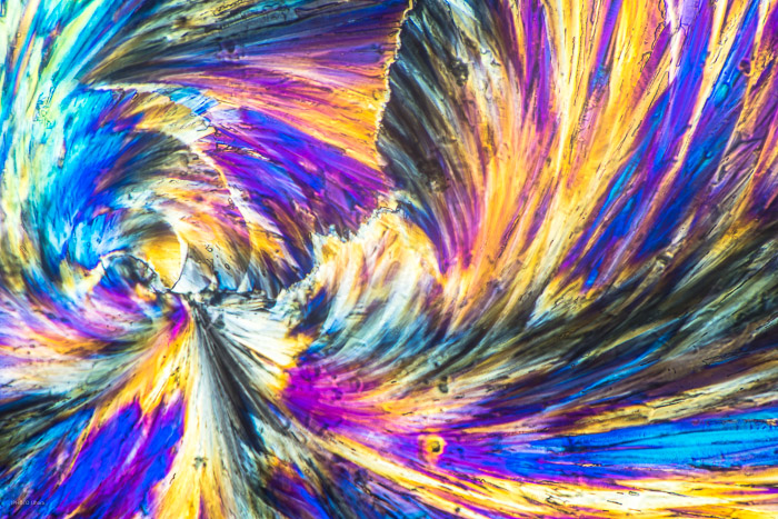 d002